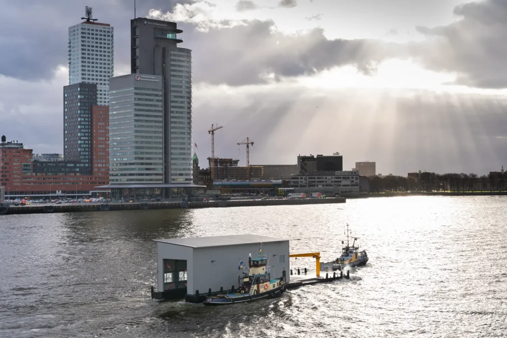 Ponton Nieuwenhuijsen Scheepsbouw